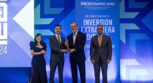 Ecoener premiada por Republica Dominicana por su contribucion a la.jpg