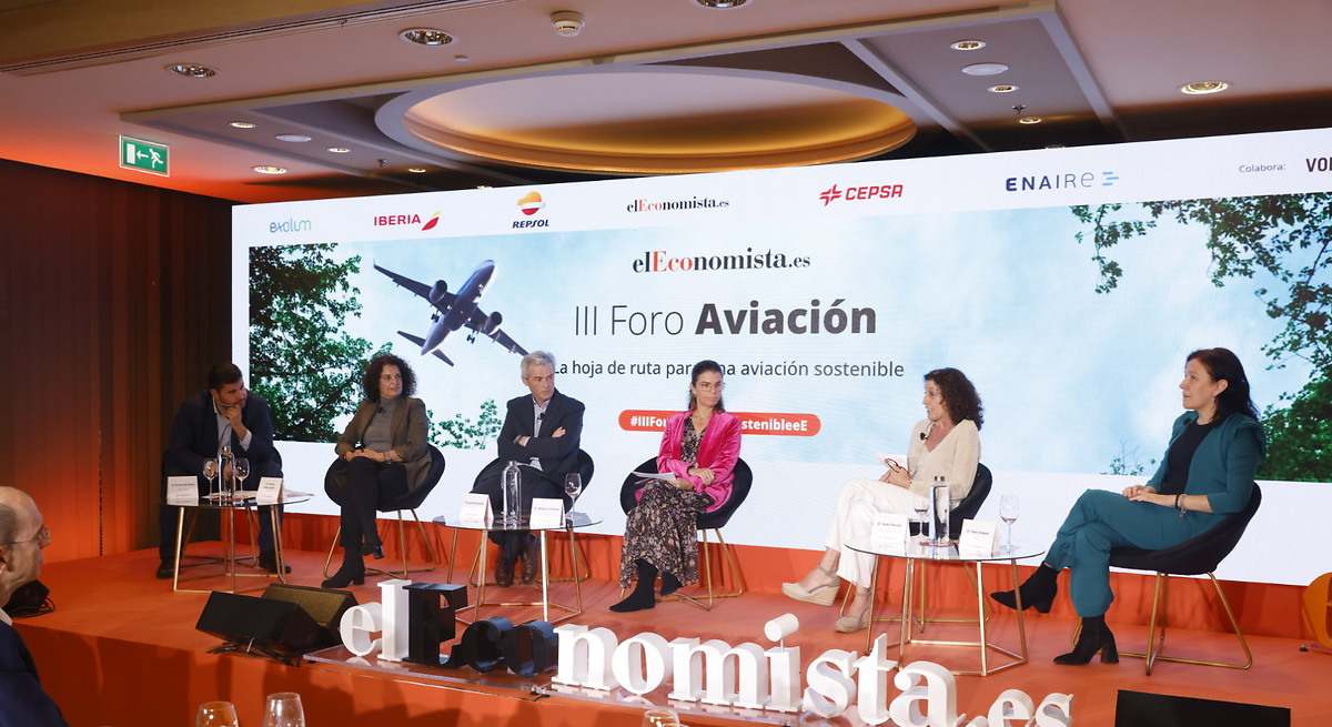 El sector aéreo exige normativas para evitar alzas de precios y turistas fugitivos