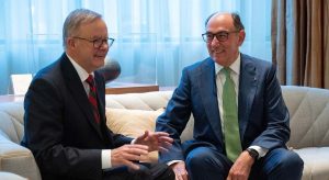 Iberdrola compite con el fondo HMC Capital por una cartera.jpg