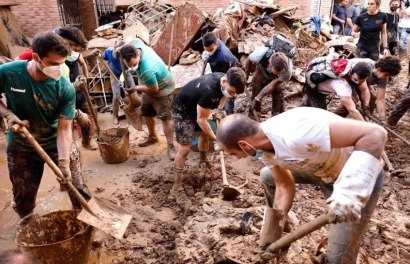 Los Centros de Emergencia: Responsables de Decisiones de Alertas