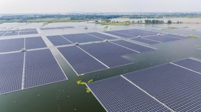 China rompe récords en energía solar y eólica